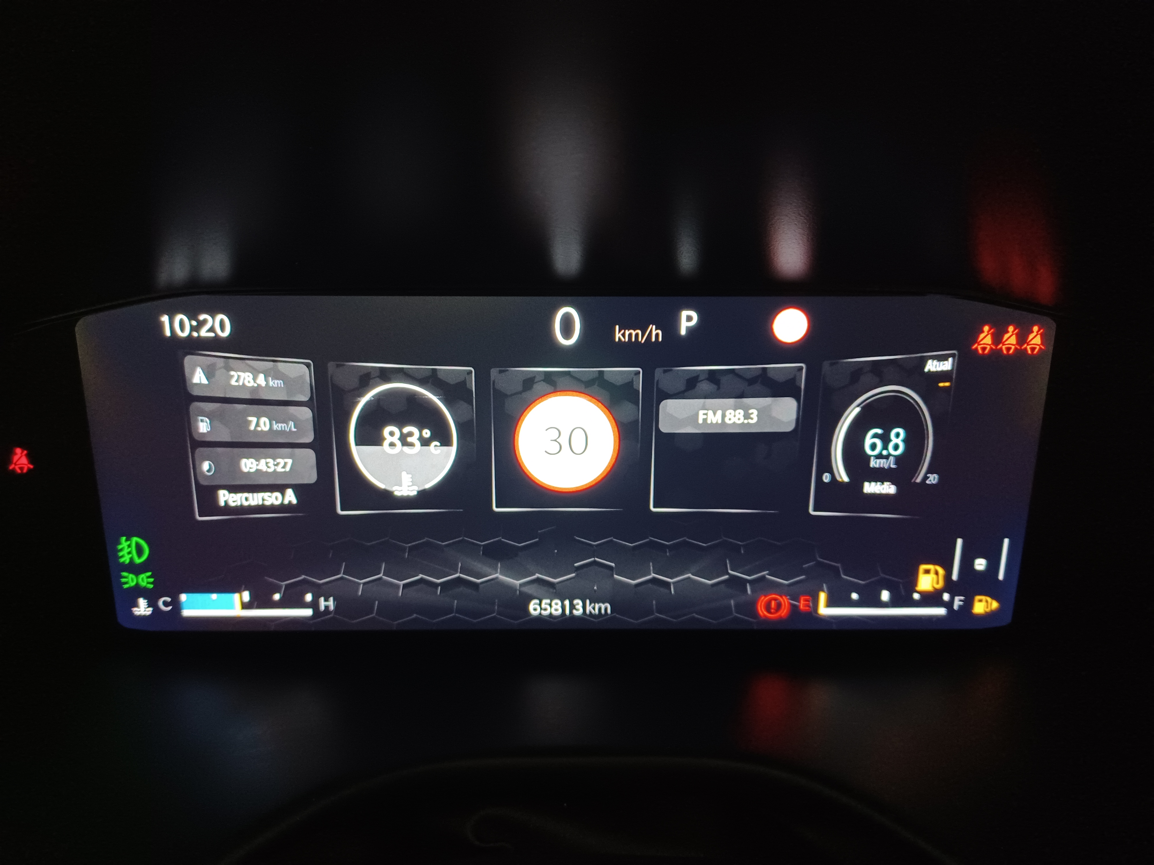 Jeep-COMMANDER-1.3 T270 TURBO FLEX LIMITED AT6