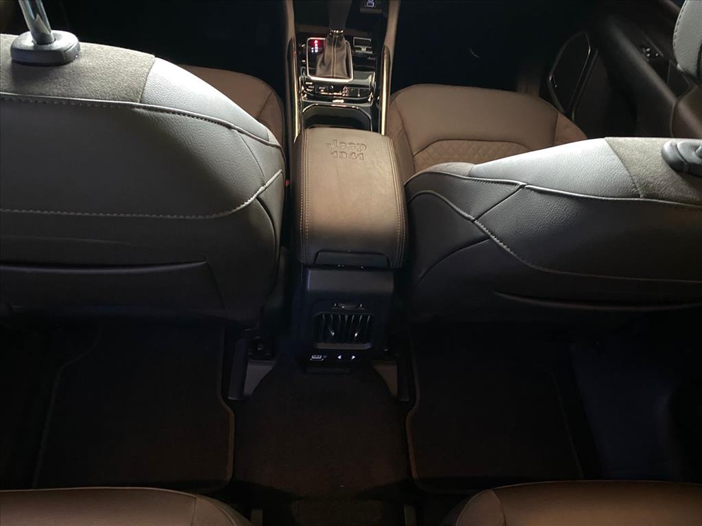 COMMANDER 1.3 T270 TURBO FLEX OVERLAND AT612