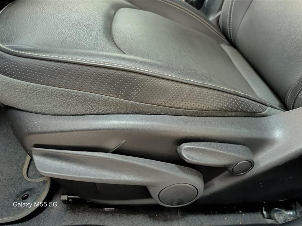 RENEGADE 1.3 T270 TURBO FLEX AT610