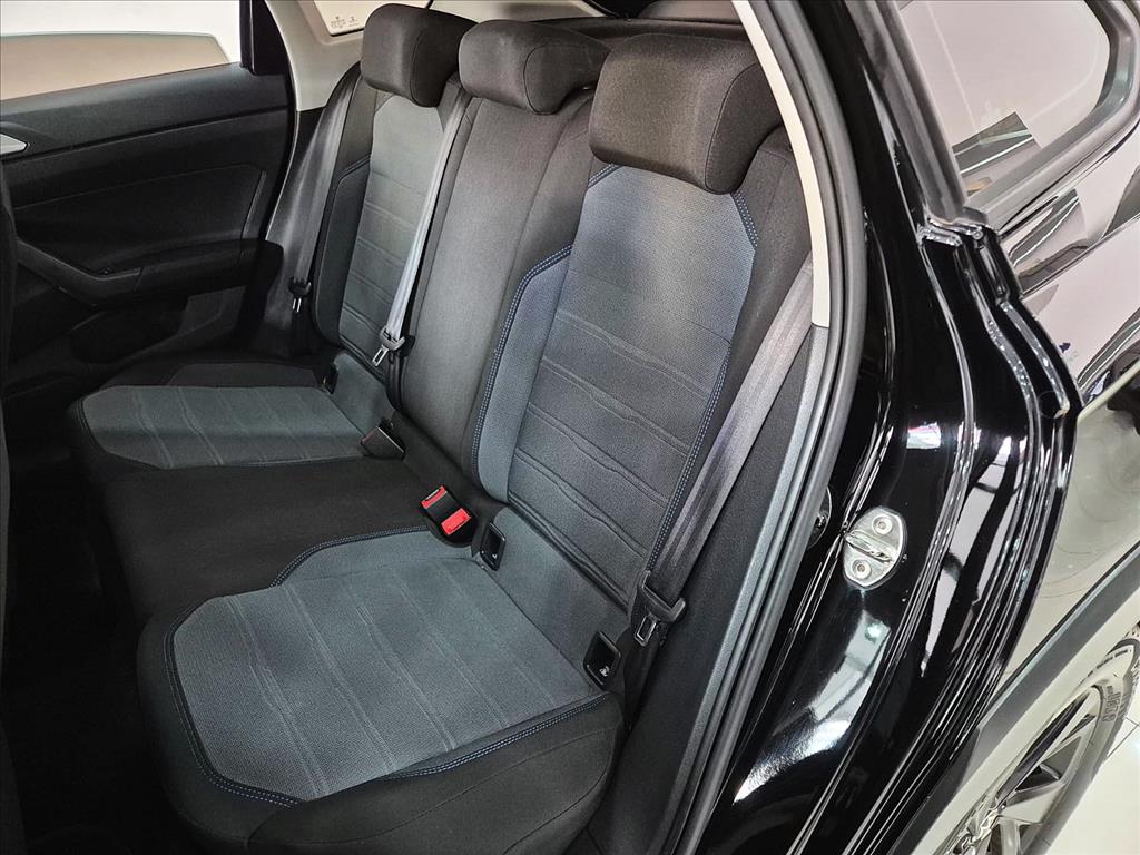 Volkswagen-NIVUS-1.0 200 TSI TOTAL FLEX COMFORTLINE AUTOMÁTICO