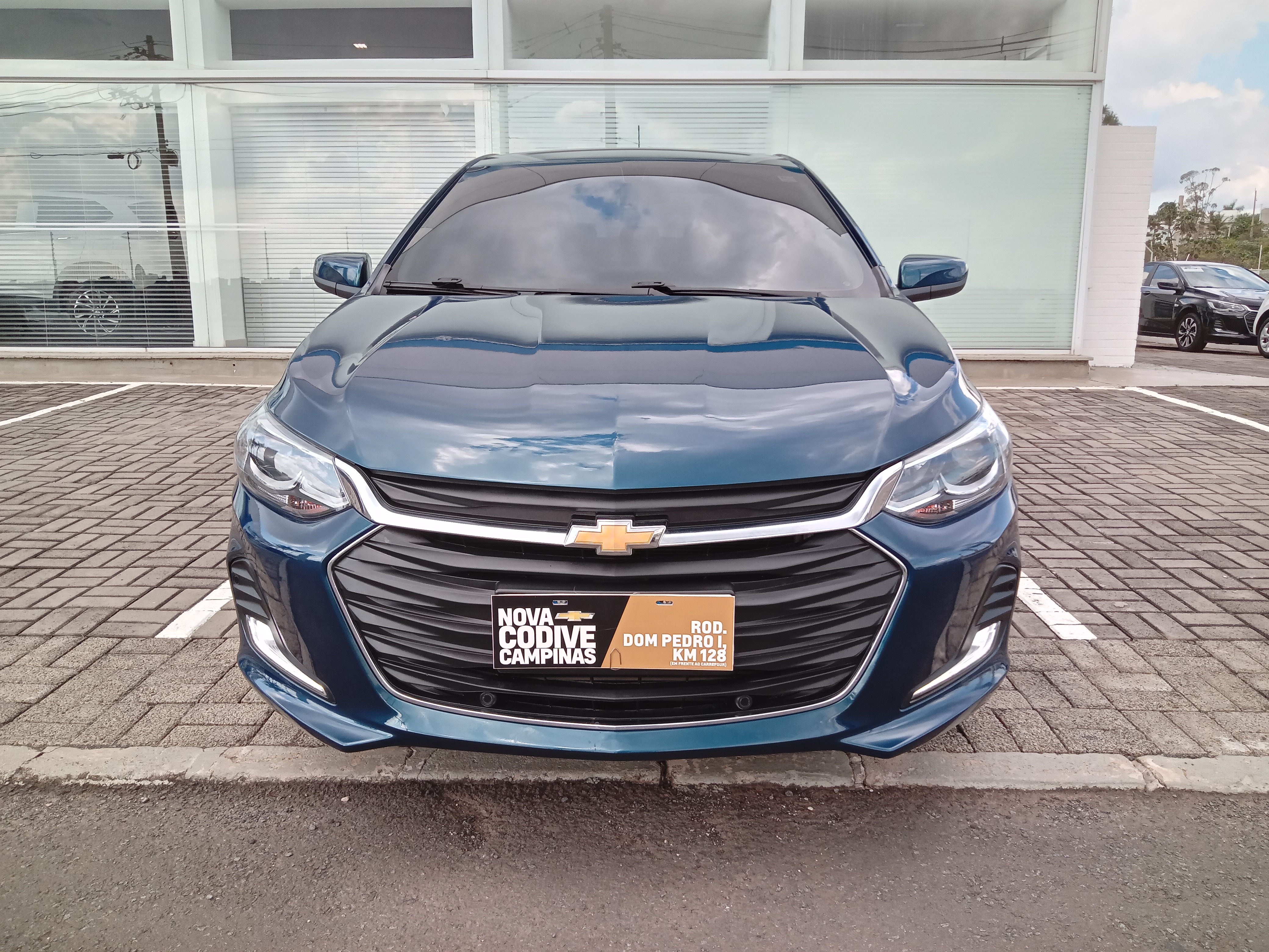 ONIX PLUS 1.0 TURBO FLEX PREMIER AUTOMÁTICO4