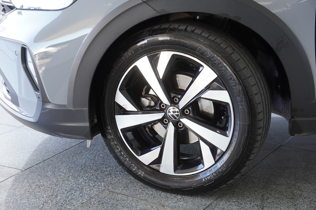 NIVUS 1.0 200 TSI TOTAL FLEX HIGHLINE AUTOMÁTICO4