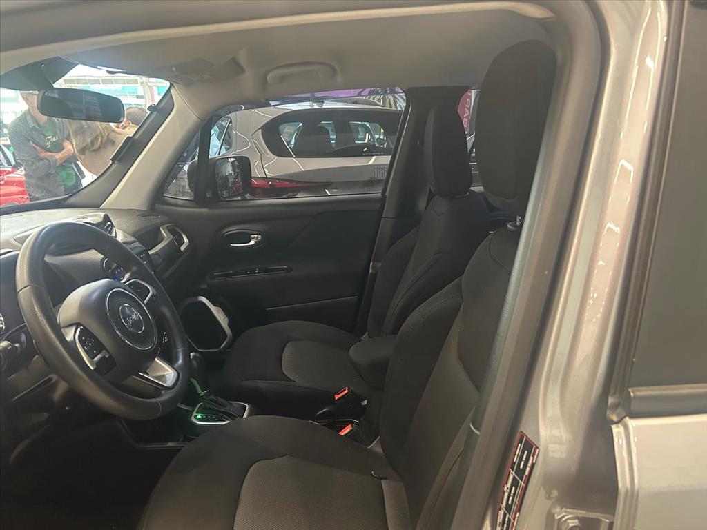 RENEGADE 1.8 16V FLEX 4P AUTOMÁTICO9