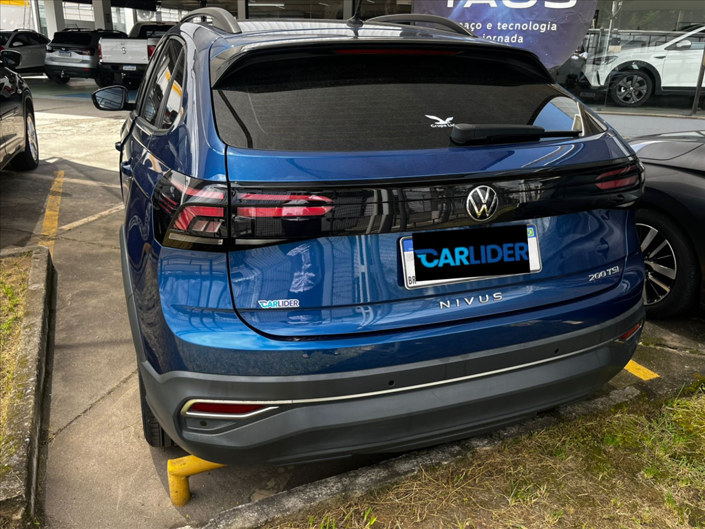 NIVUS 1.0 200 TSI TOTAL FLEX COMFORTLINE AUTOMÁTICO4