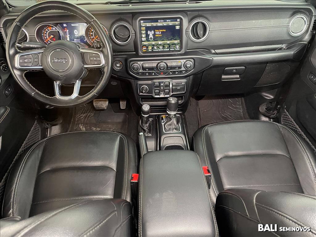 WRANGLER 2.0 TURBO GASOLINA UNLIMITED OVERLAND 4P 4X4 AT89