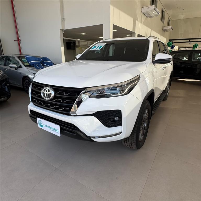 HILUX SW4 2.7 VVT-i FLEX SRV 7L 4X2 AUTOMÁTICO2