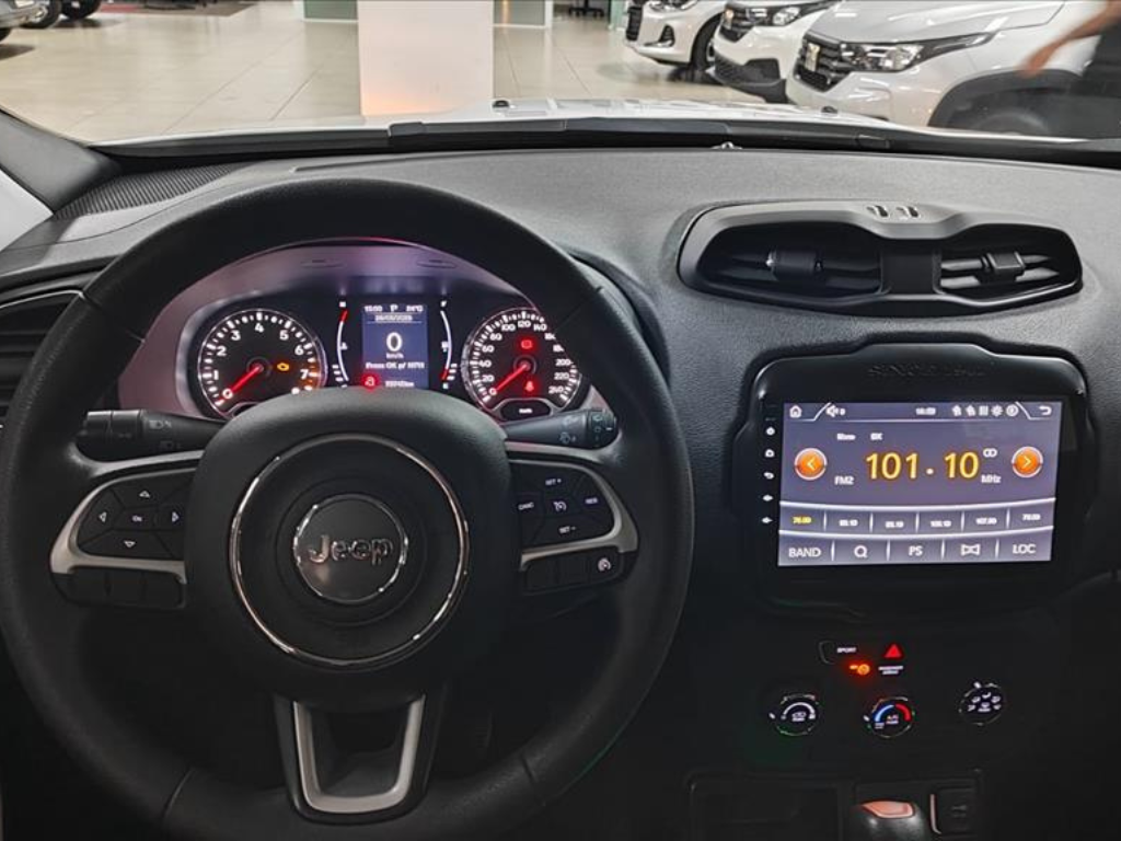 RENEGADE 1.8 16V FLEX 4P AUTOMÁTICO8