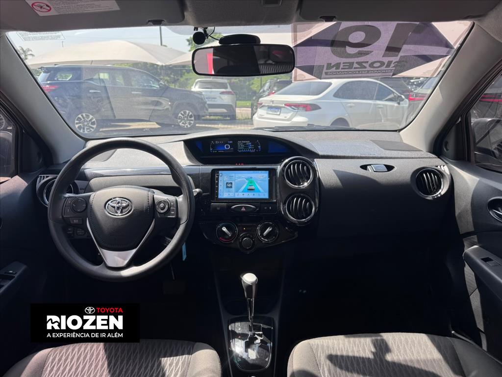 ETIOS 1.5 X PLUS 16V FLEX 4P AUTOMÁTICO6