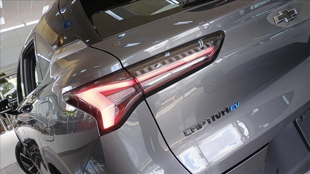 CAPTIVA EV 60 KW ELÉTRICO PREMIER7