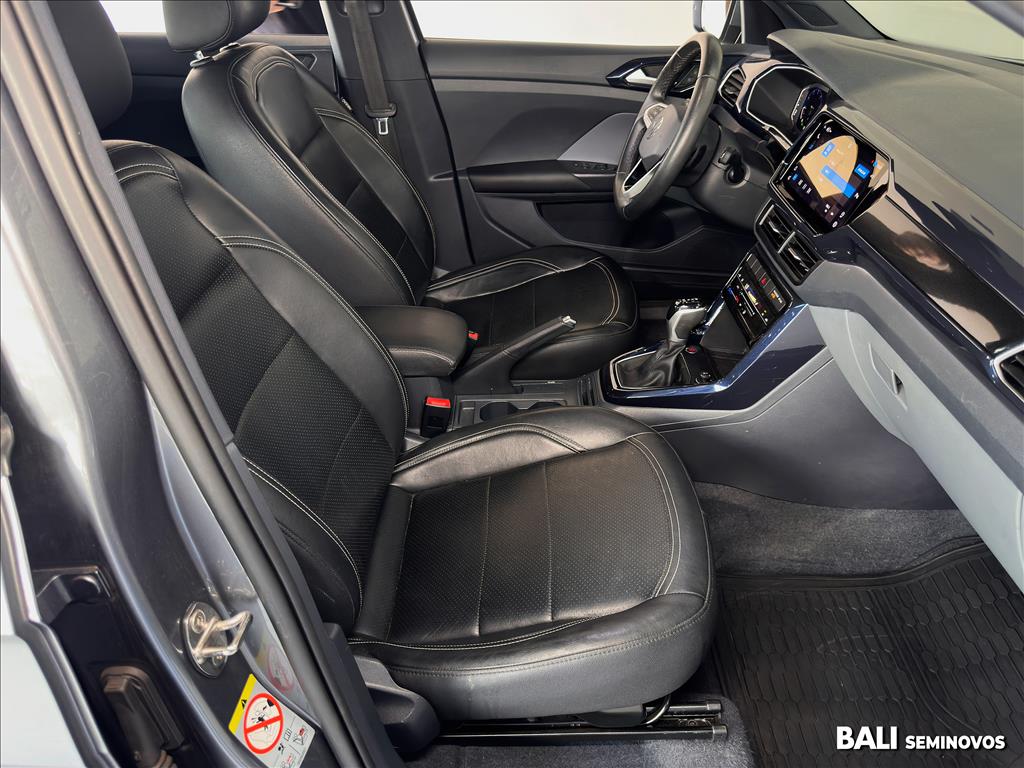T-CROSS 1.0 200 TSI TOTAL FLEX AUTOMÁTICO12