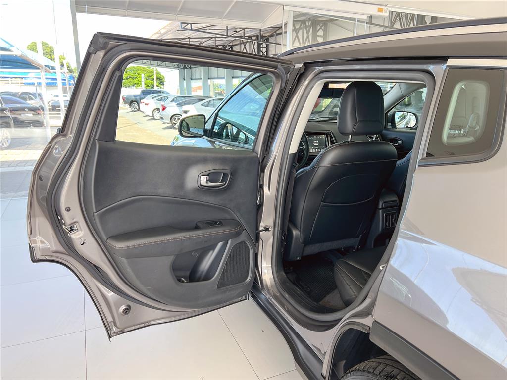 COMPASS 2.0 16V DIESEL LIMITED 4X4 AUTOMÁTICO16