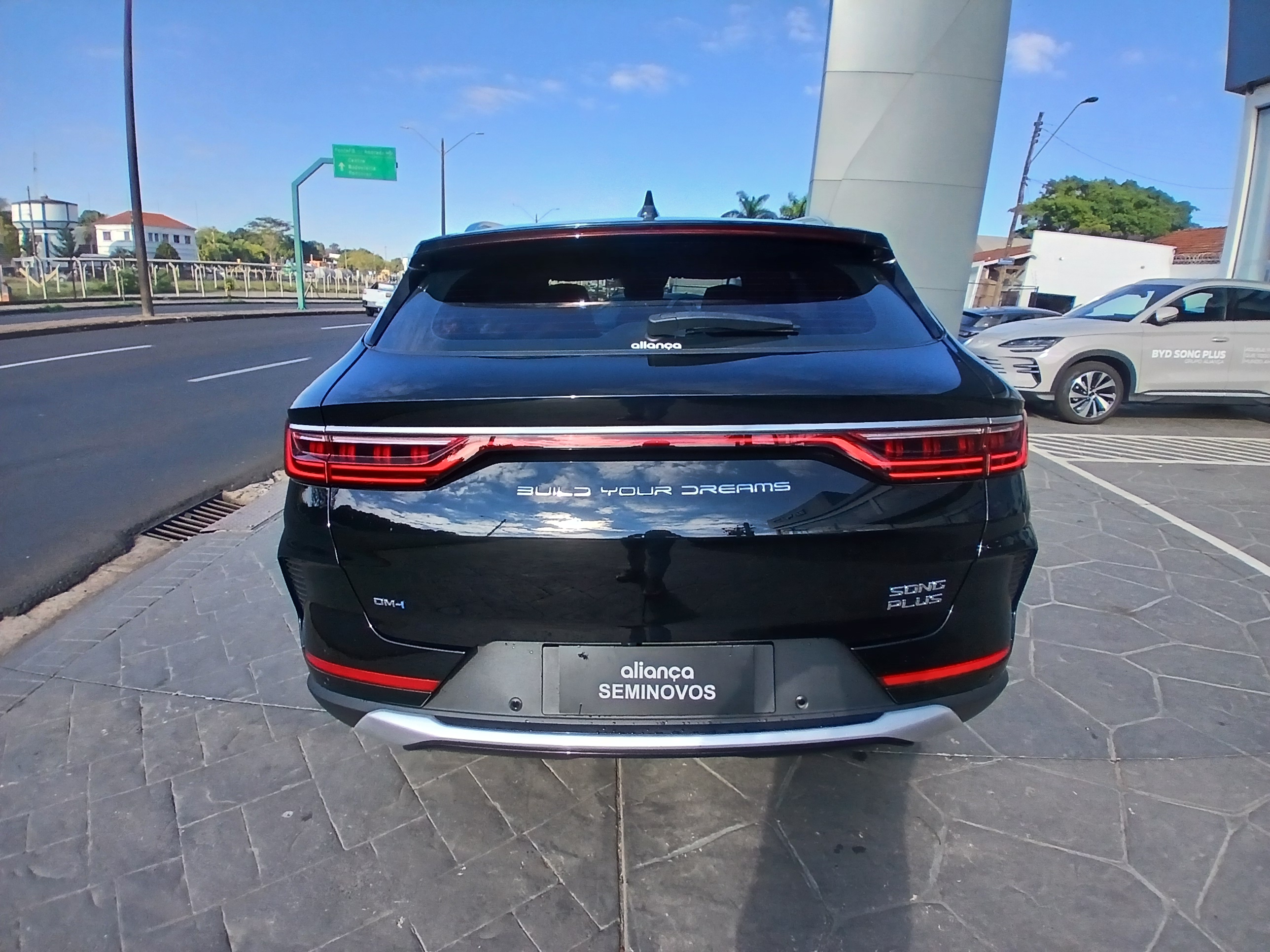 SONG PLUS 1.5 DM-I HÍBRIDO AUTOMÁTICO3