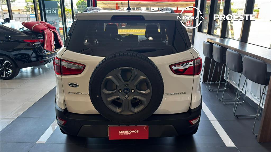 ECOSPORT 1.5 TI-VCT FLEX FREESTYLE AUTOMÁTICO4