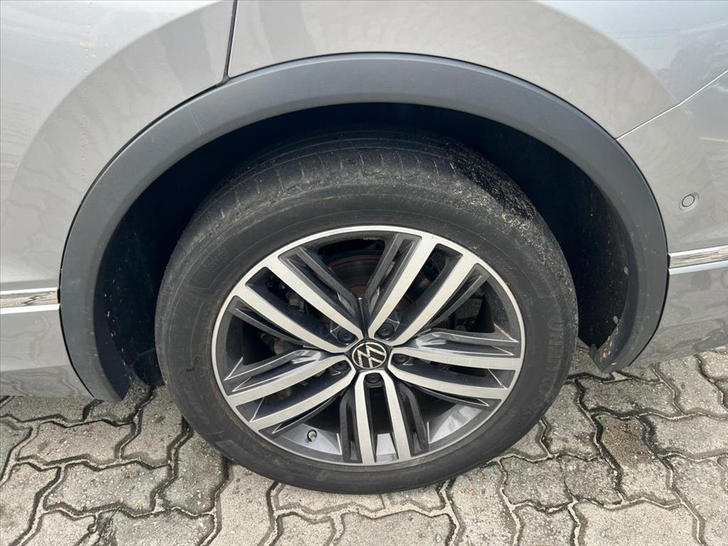 TIGUAN 2.0 300 TSI GASOLINA ALLSPACE R-LINE AUTOMÁTICO7