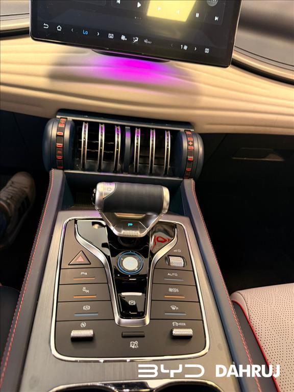 YUAN PLUS 60,8 KW ELÉTRICO6