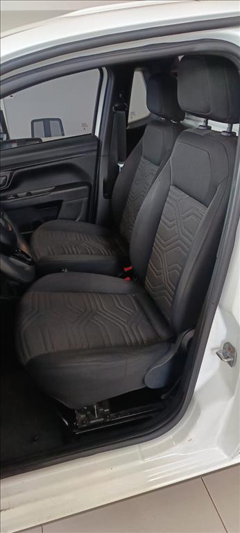 STRADA 1.3 FIREFLY FLEX FREEDOM CS MANUAL6