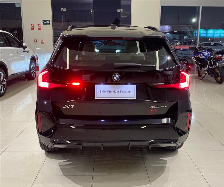 X1 2.0 16V TURBO GASOLINA SDRIVE20I M SPORT STEPTRONIC