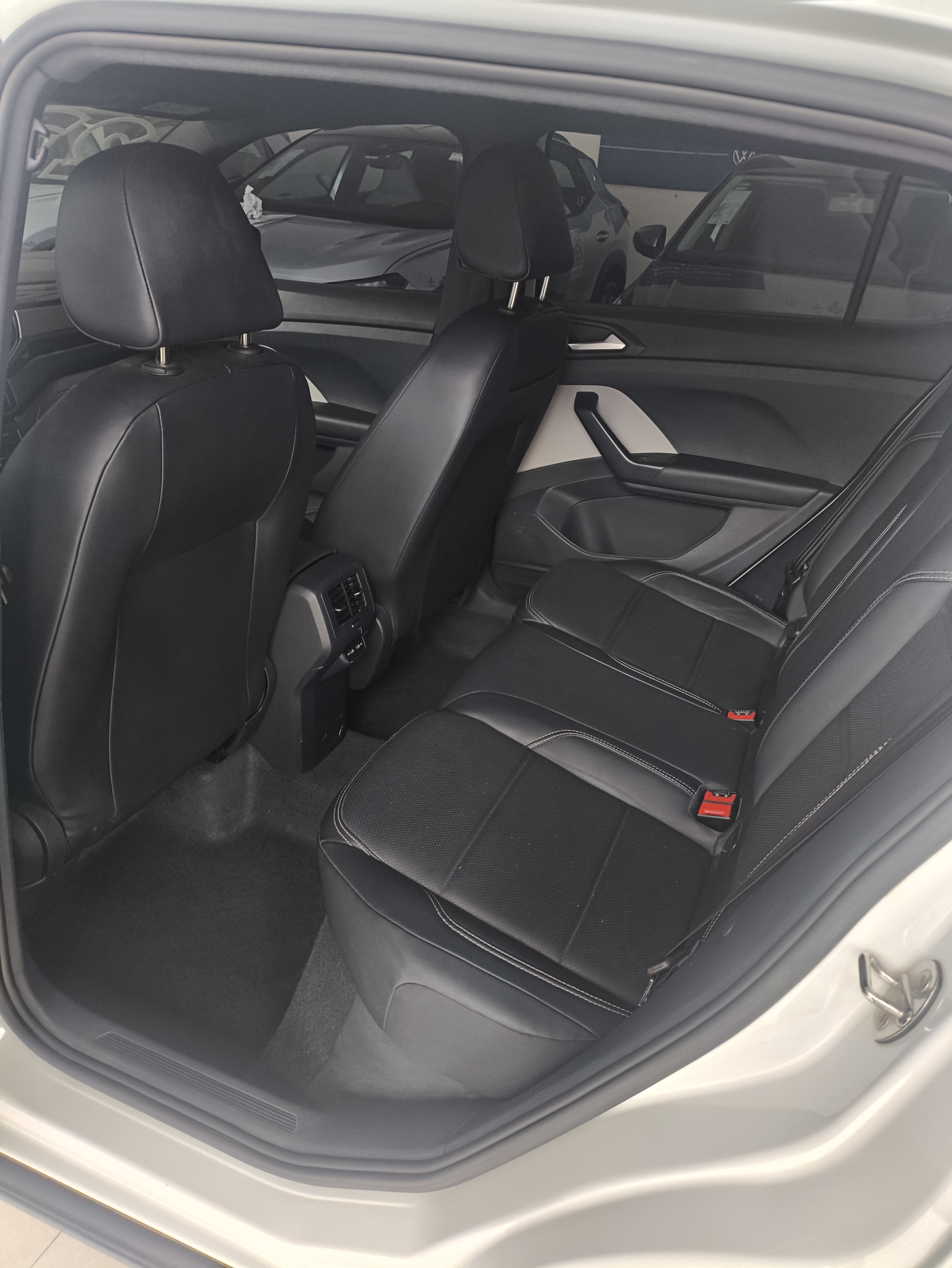 T-CROSS 1.4 250 TSI TOTAL FLEX HIGHLINE AUTOMÁTICO10
