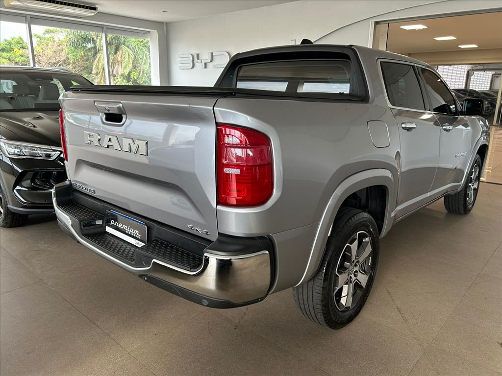 RAMPAGE 2.0 TURBO DIESEL LARAMIE 4X4 AUTOMÁTICO3