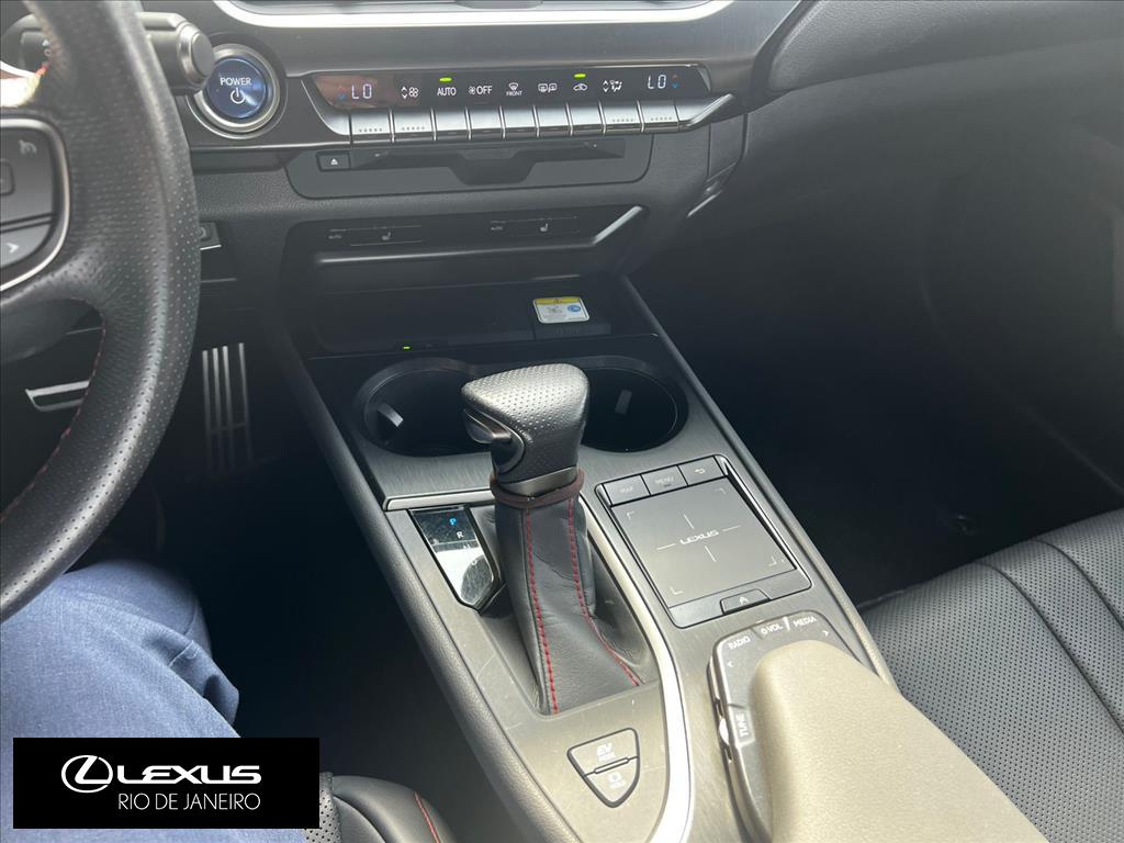UX 250h 2.0 VVT-I HYBRID F-SPORT CVT