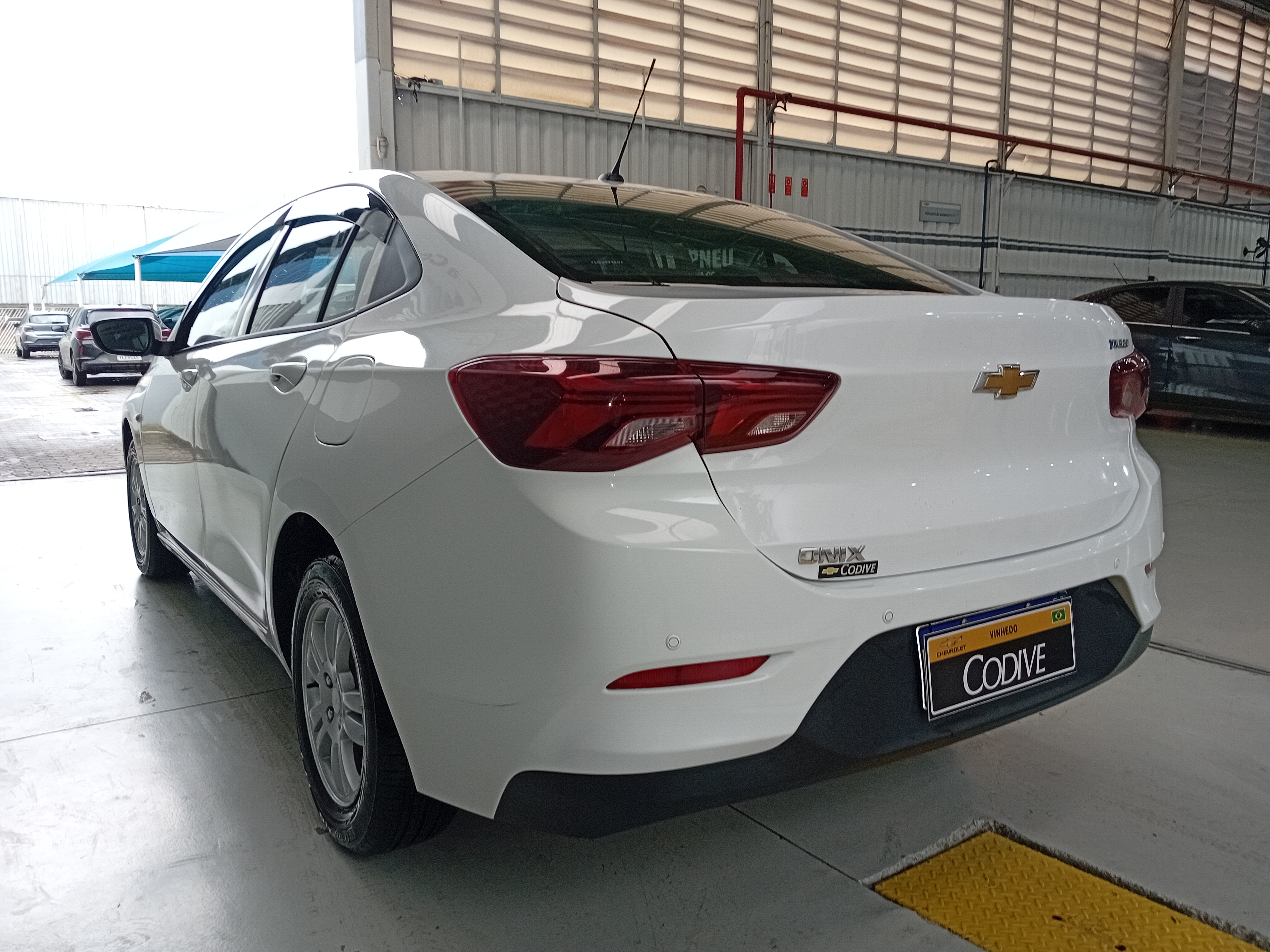 ONIX PLUS 1.0 TURBO FLEX LT AUTOMÁTICO3