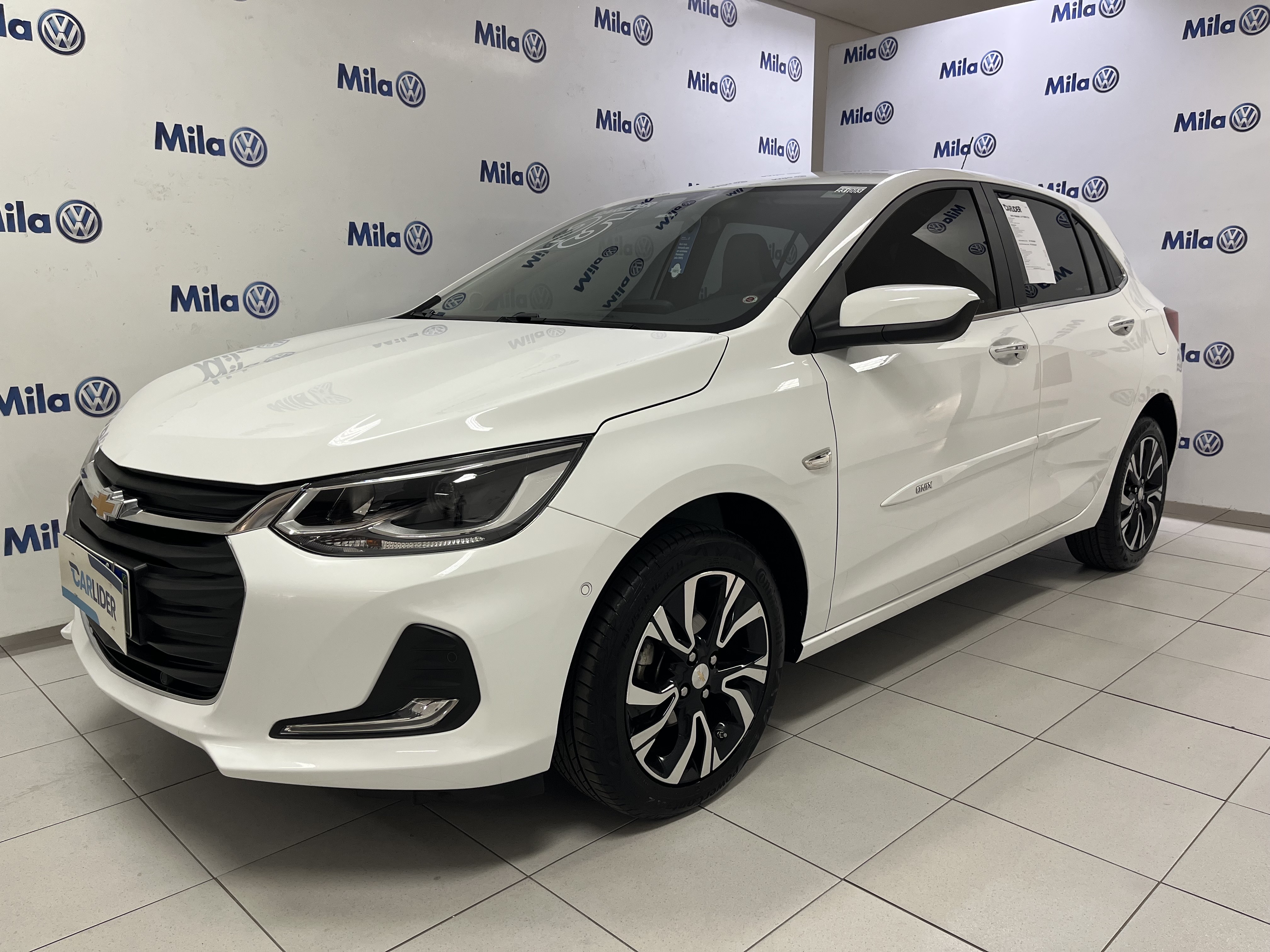 ONIX 1.0 TURBO FLEX PREMIER AUTOMÁTICO