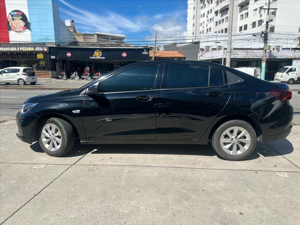 GM - Chevrolet-ONIX PLUS-1.0 FLEX LT MANUAL