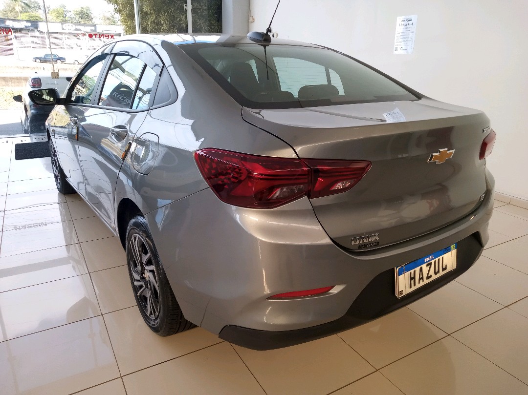 ONIX PLUS 1.0 TURBO FLEX LT AUTOMÁTICO4