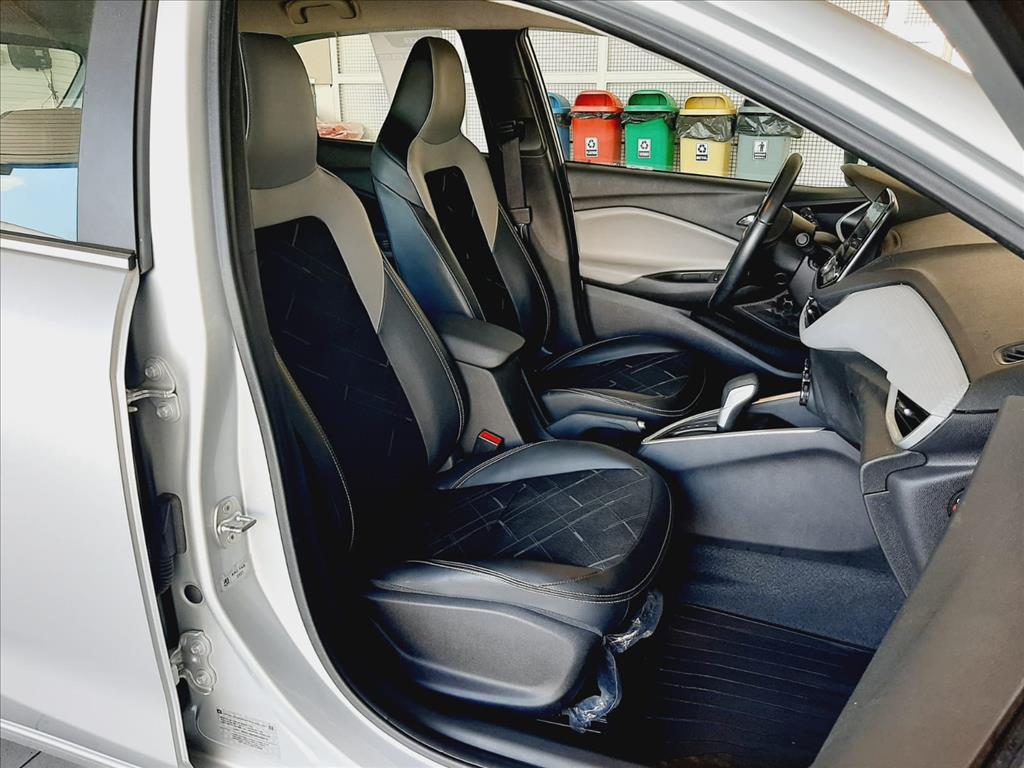 ONIX 1.0 TURBO FLEX AUTOMÁTICO11