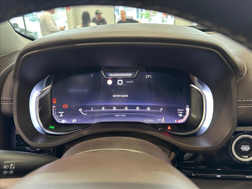 1500 3.0 HURRICANE 6 BITURBO GASOLINA LARAMIE CD 4X4 AUTOMÁTICO4