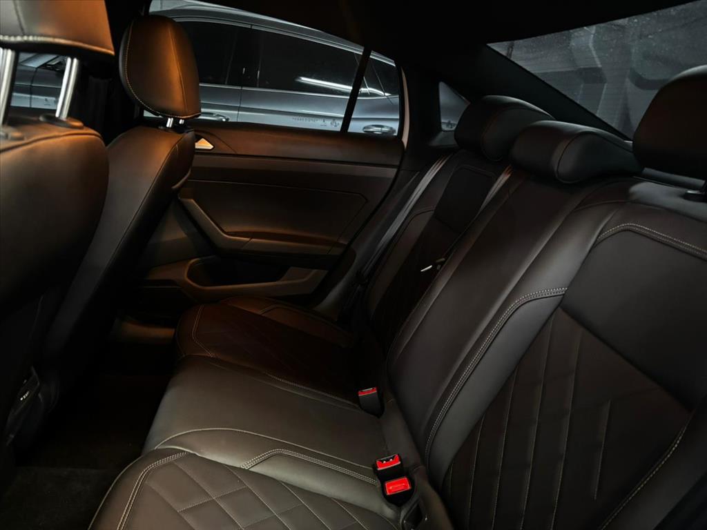 VIRTUS 1.4 250 TSI EXCLUSIVE AUTOMÁTICO7