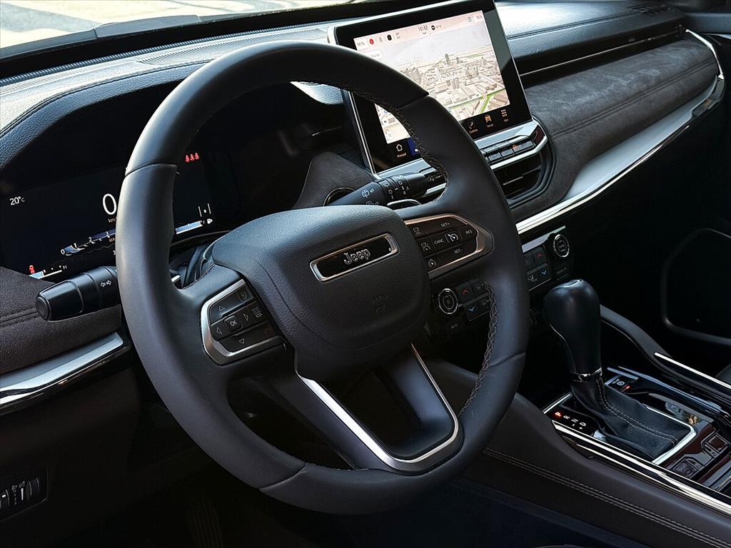 Jeep Commander - 1.3 T270 TURBO FLEX OVERLAND AT6
