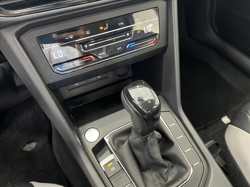 TAOS 1.4 250 TSI TOTAL FLEX COMFORTLINE AUTOMÁTICO15