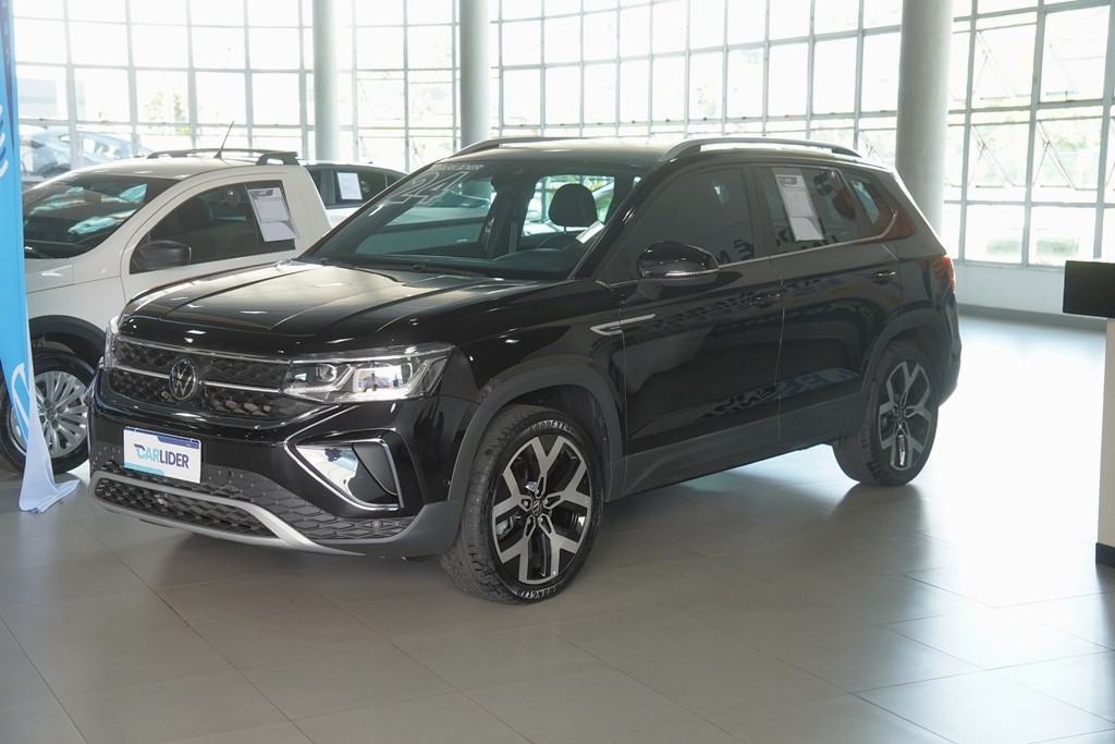 TAOS 1.4 250 TSI TOTAL FLEX HIGHLINE AUTOMÁTICO1