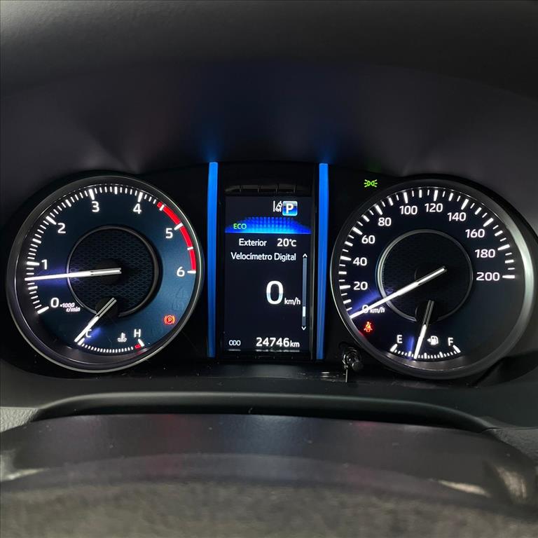 HILUX SW4 2.8 D-4D TURBO DIESEL SRX PLATINUM 7L 4X4 AUTOMÁTICO10