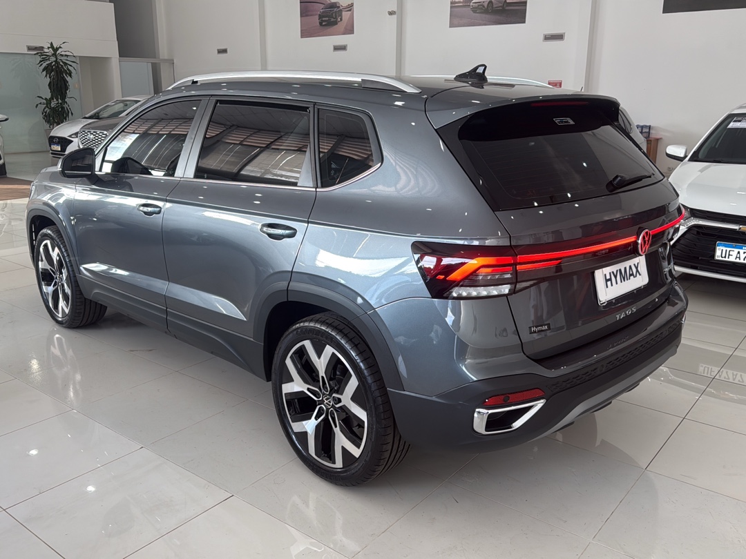 TAOS 1.4 250 TSI TOTAL FLEX HIGHLINE AUTOMÁTICO4