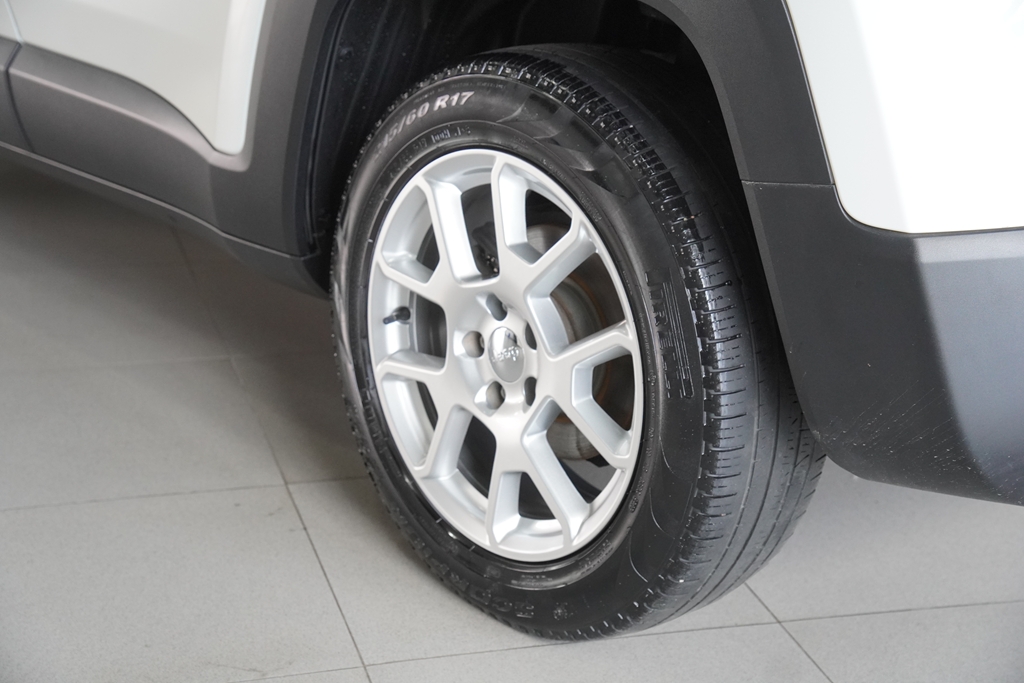 RENEGADE 1.8 16V FLEX SPORT 4P AUTOMÁTICO3