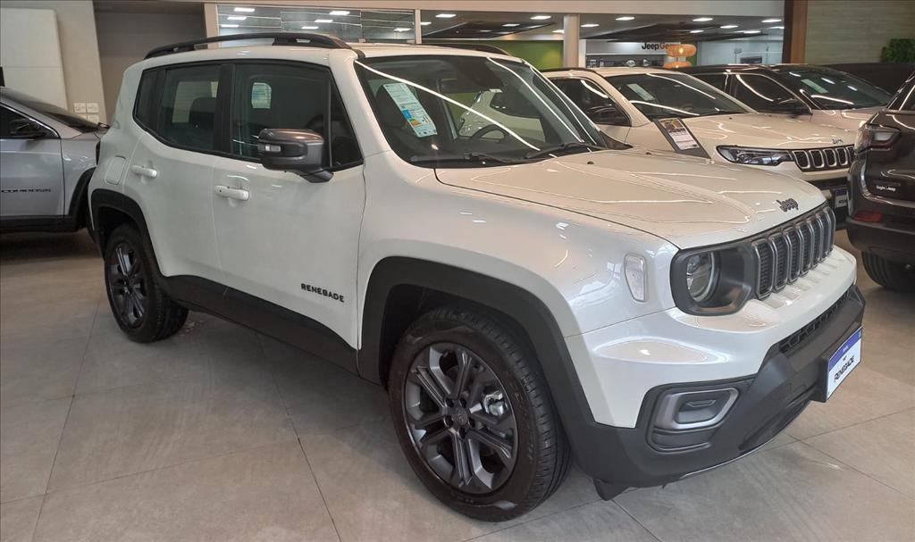 RENEGADE 1.3 T270 TURBO FLEX LONGITUDE AT61