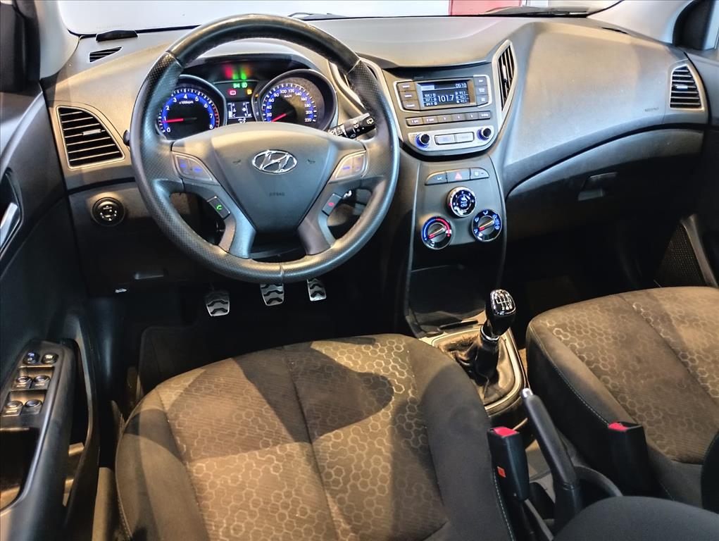 Hyundai-HB20X-1.6 16V STYLE FLEX 4P MANUAL