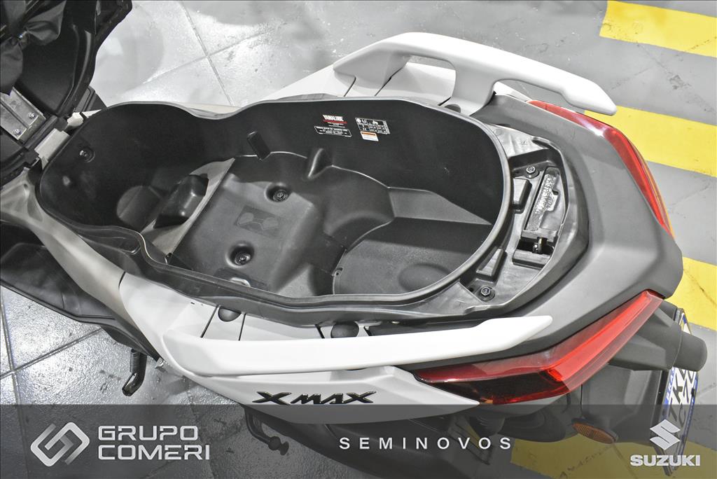 XMAX 250 CONNECTED ABS13