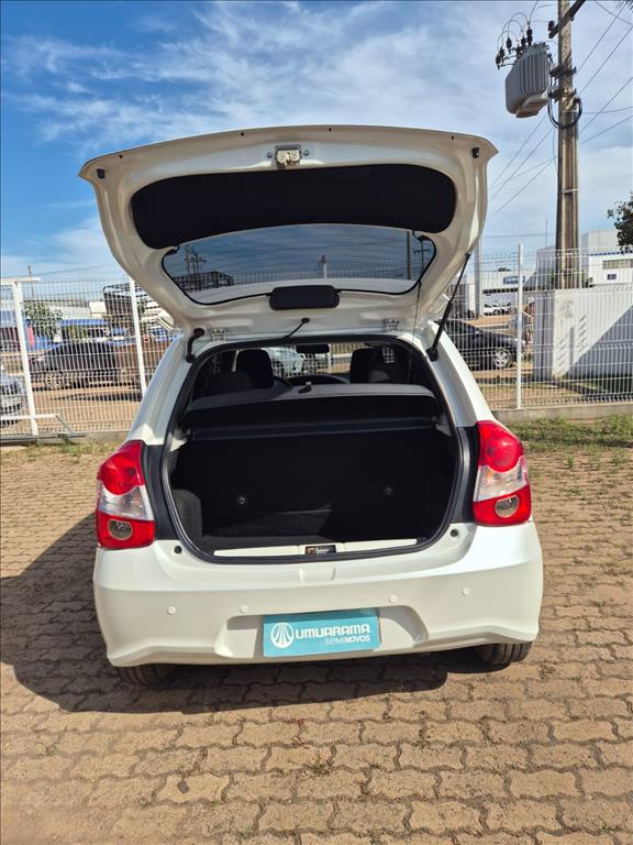 ETIOS 1.5 XS 16V FLEX 4P MANUAL13