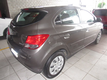 ONIX 1.4 MPFI LT 8V FLEX 4P AUTOMÁTICO