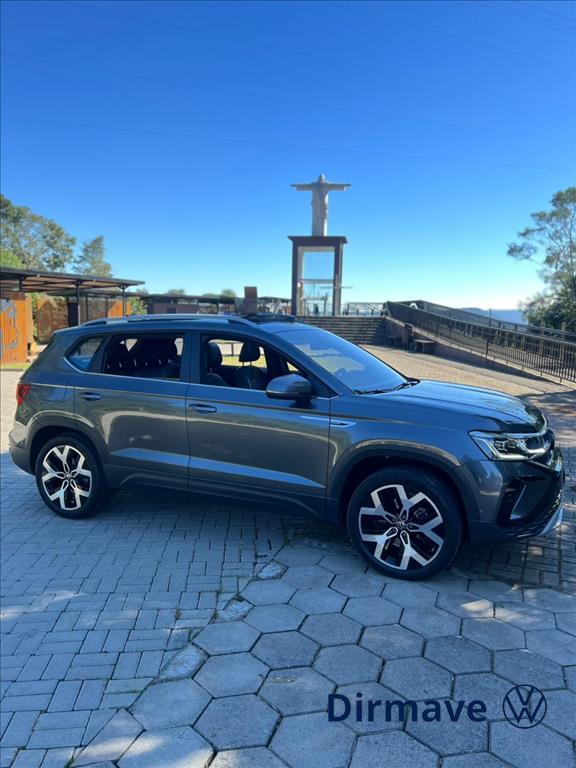 TAOS 1.4 250 TSI TOTAL FLEX HIGHLINE AUTOMÁTICO2