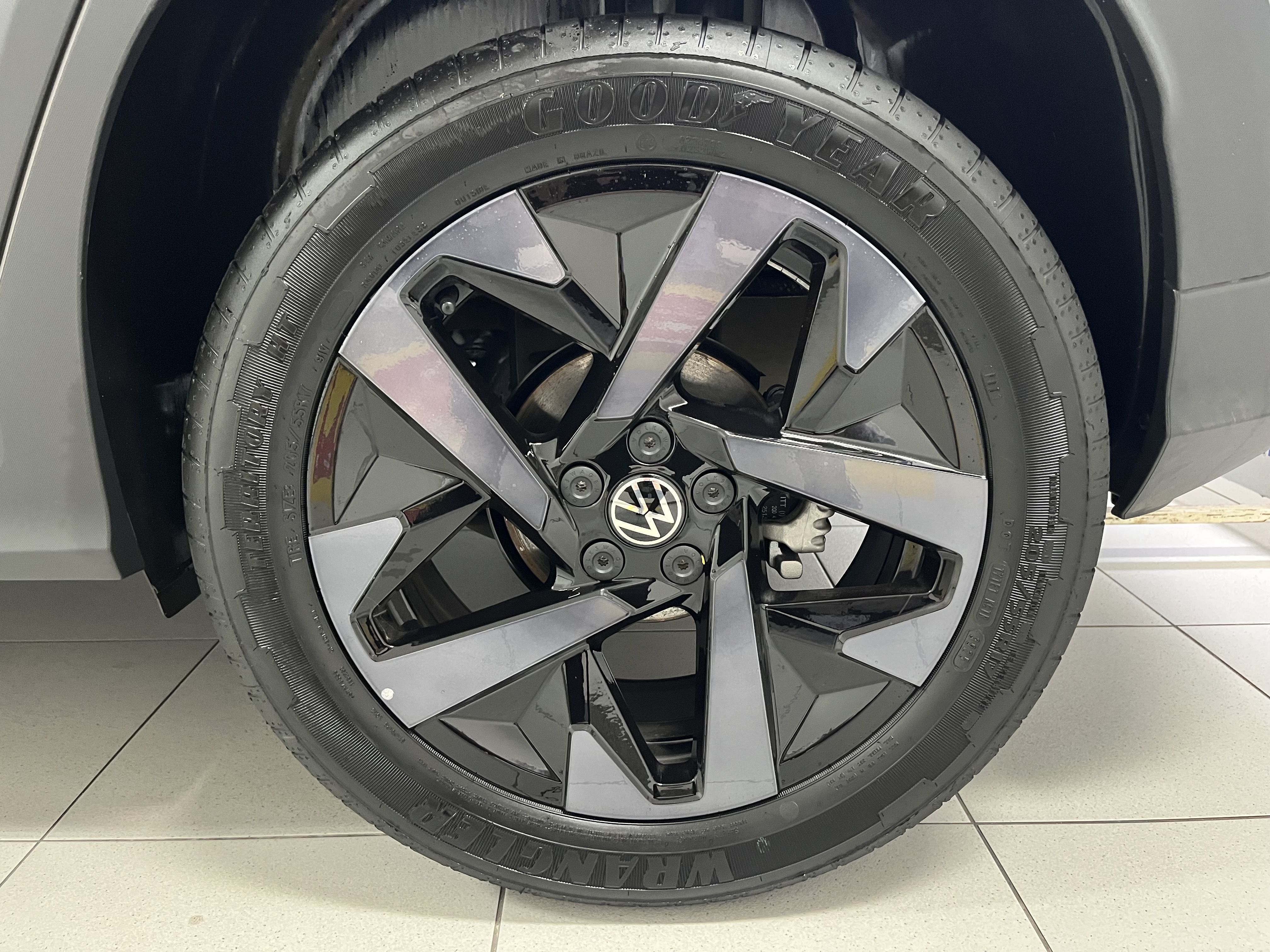 TERA 1.0 170 TSI HIGH AUTOMÁTICO11