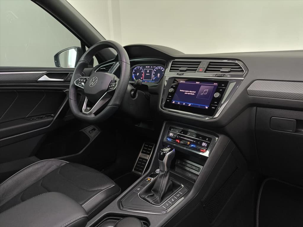 TIGUAN 2.0 300 TSI GASOLINA ALLSPACE R-LINE AUTOMÁTICO4