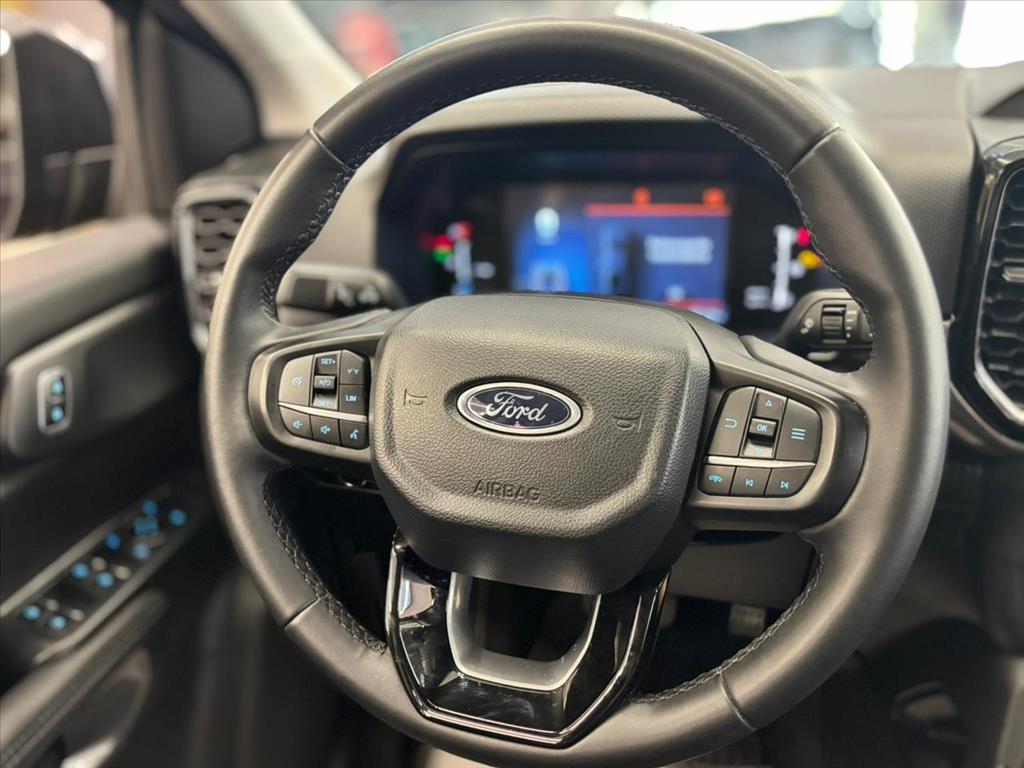 RANGER 3.0 V6 TURBO DIESEL CD XLT 4X4 AUTOMÁTICO5