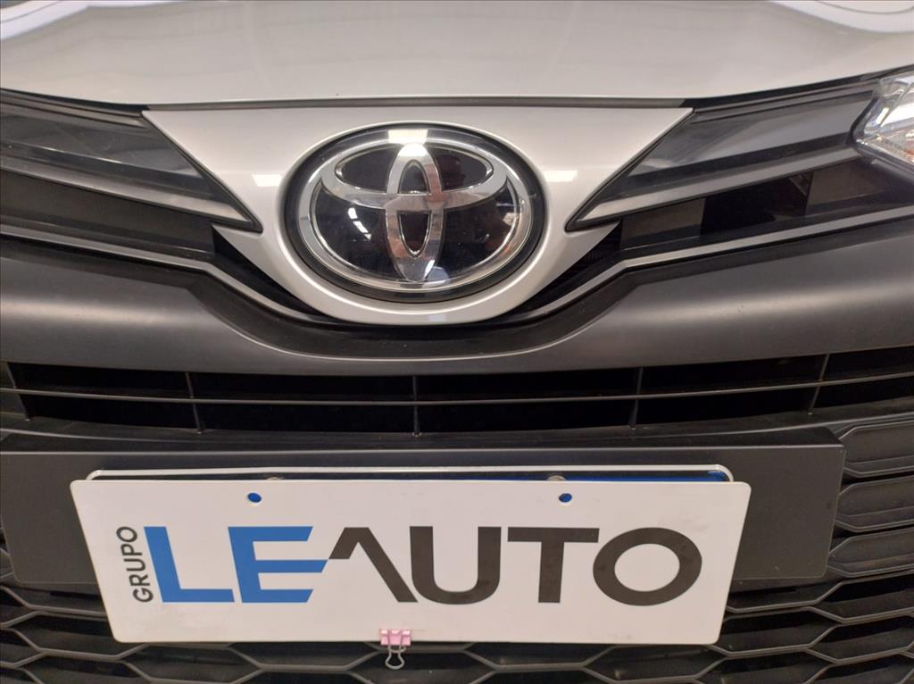 YARIS 1.5 16V FLEX SEDAN XS CONNECT MULTIDRIVE16