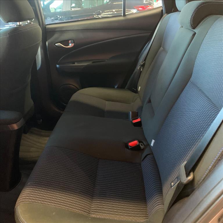 YARIS 1.5 16V FLEX XL PLUS CONNECT MULTIDRIVE9