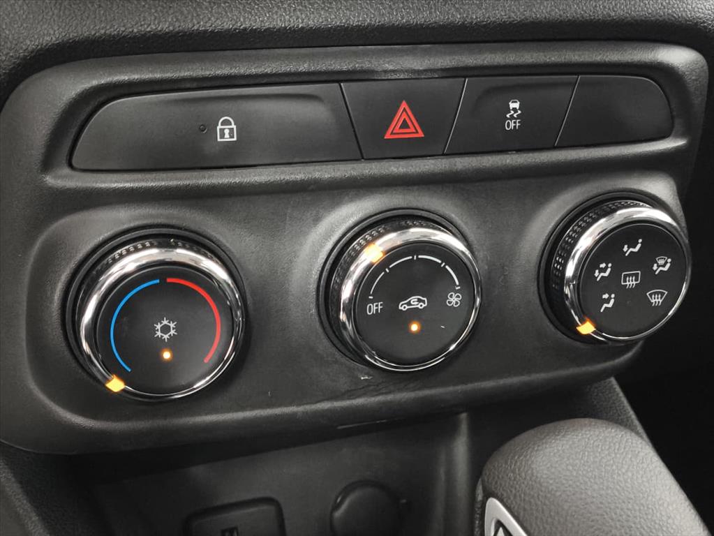 TRACKER 1.0 TURBO FLEX LTZ AUTOMÁTICO9