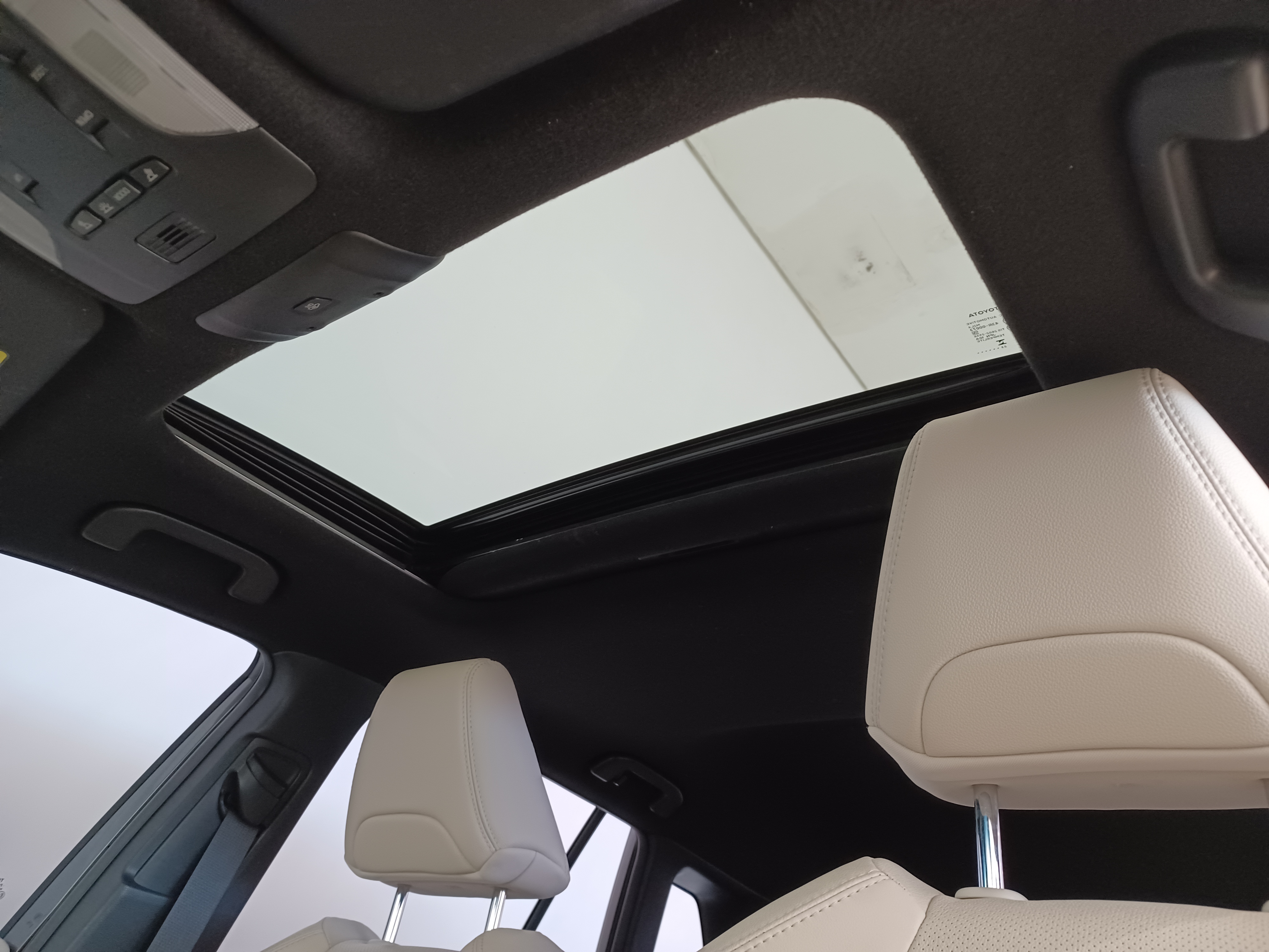 Toyota-COROLLA CROSS-1.8 VVT-I HYBRID FLEX XRX CVT